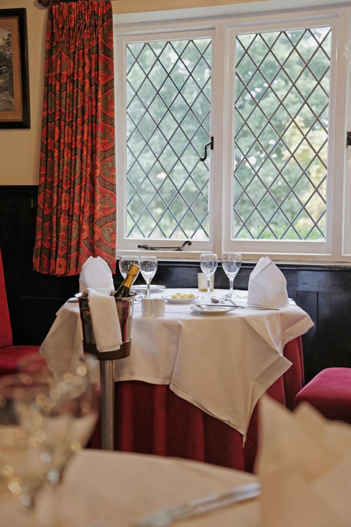 The Brickwall Hotel Sedlescombe Ngoại thất bức ảnh